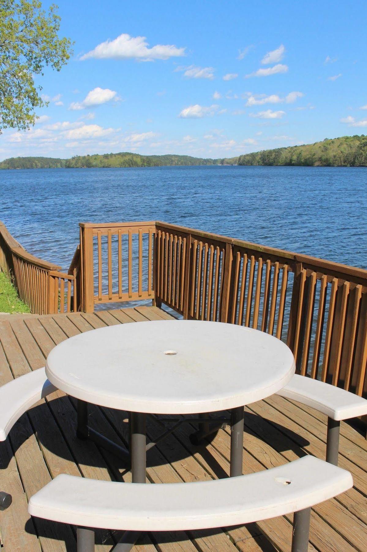 The Wharf Resort Lake Hamilton Esterno foto